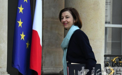 法国新一届政府内阁成员名单出炉