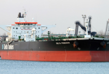 伊朗宣布扣押两艘希腊油轮 扣押了希腊的两艘油轮